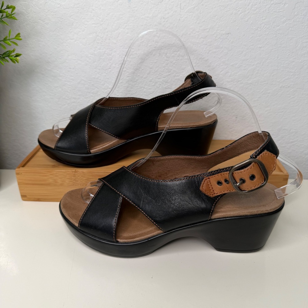 Dansko Jacinda Wedge Sandals Black Leather Cross Strap Comfort Boho 38EU/7.5-8US - Picture 3 of 11